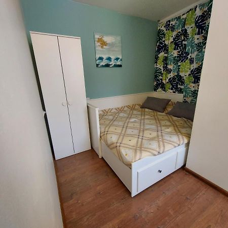 Mini Apartment With Separate Entrance พาลังกา ภายนอก รูปภาพ