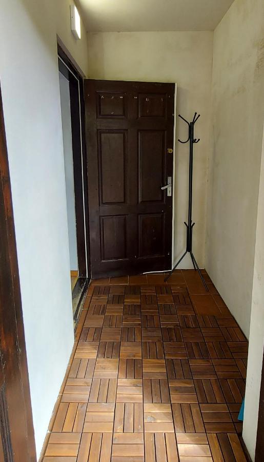 Mini Apartment With Separate Entrance พาลังกา ภายนอก รูปภาพ